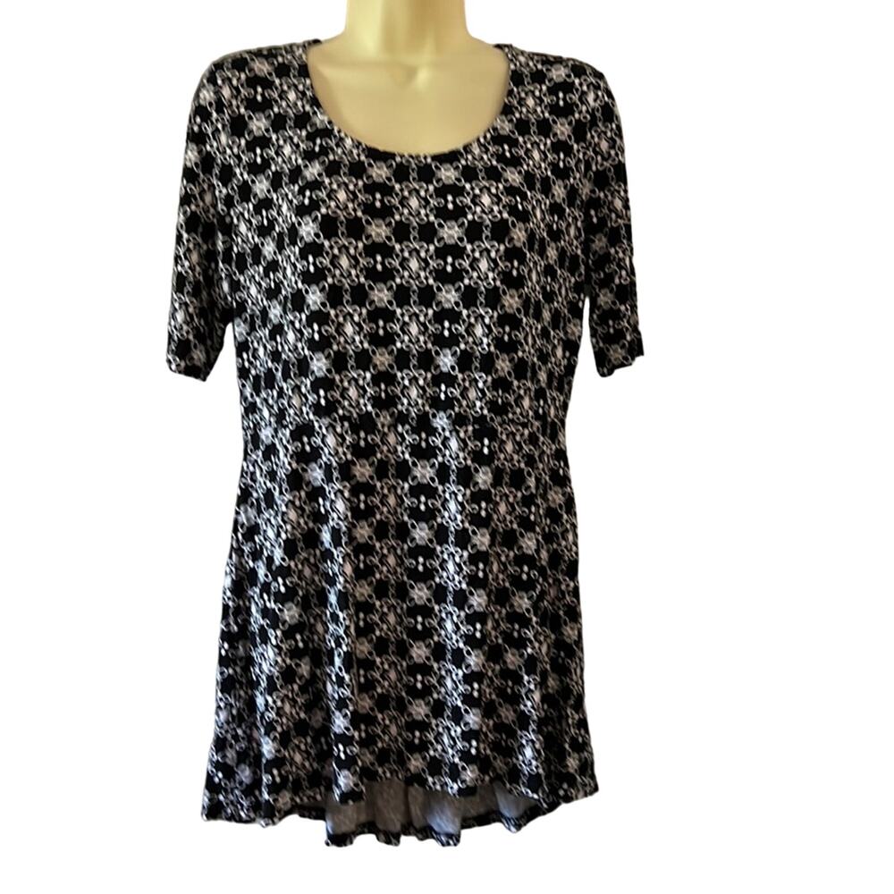 Soma Black & White Print Knit Tunic Top Woman Size Small L Soft Comfy